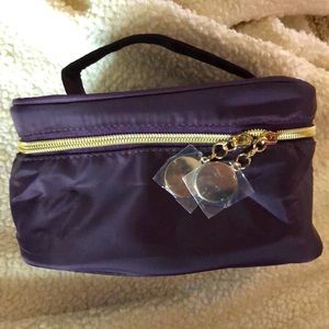 🌼2/$20 Makeup Zippered Travel Bag